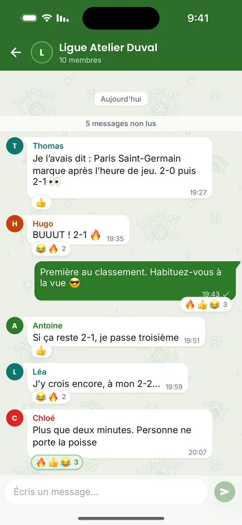 Le chat de la ligue dans l'appli : messages, réponses et emoji sur les pronostics et le résultat