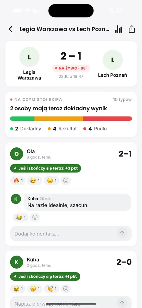 Ekran meczu na żywo w aplikacji: wynik, kto w lidze trafił i reakcje kolegów